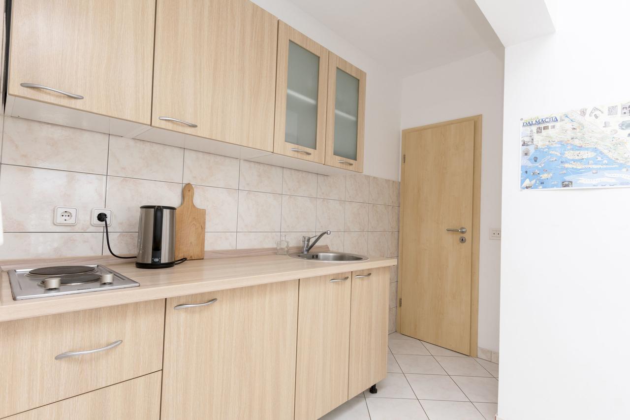 Apartments Katarina 로크바 로고즈니차 외부 사진